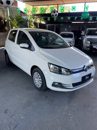 VOLKSWAGEN FOX 1.0 MI BLUEMOTION 8V FLEX 4P MANUAL